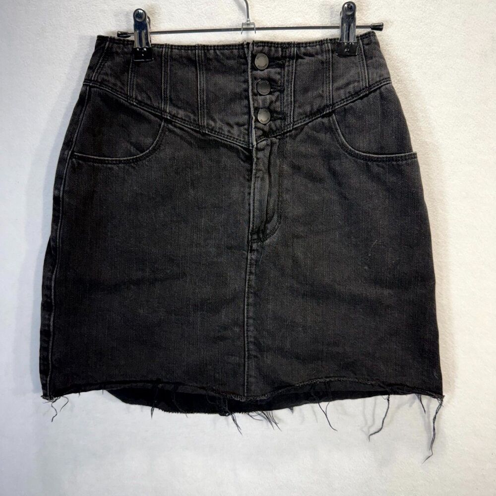 Hollister Ultra High-Rise Skirt 100% Cotton Black Denim Womens Size 3 W26